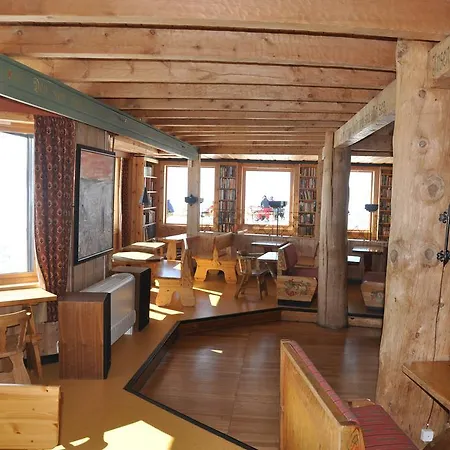 Hotel Leirvassbu Fjellstue
