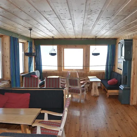 Hotel Leirvassbu Fjellstue *